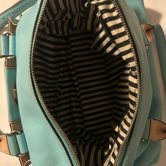 Kate Spade Light Blue Satchel like new with wallet and sunglasses holder. - Picture 5 of 9
